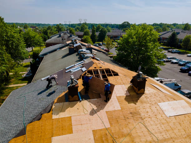 24/7 Emergency Storm Damage Roof Repair experts in Deerfield, KS